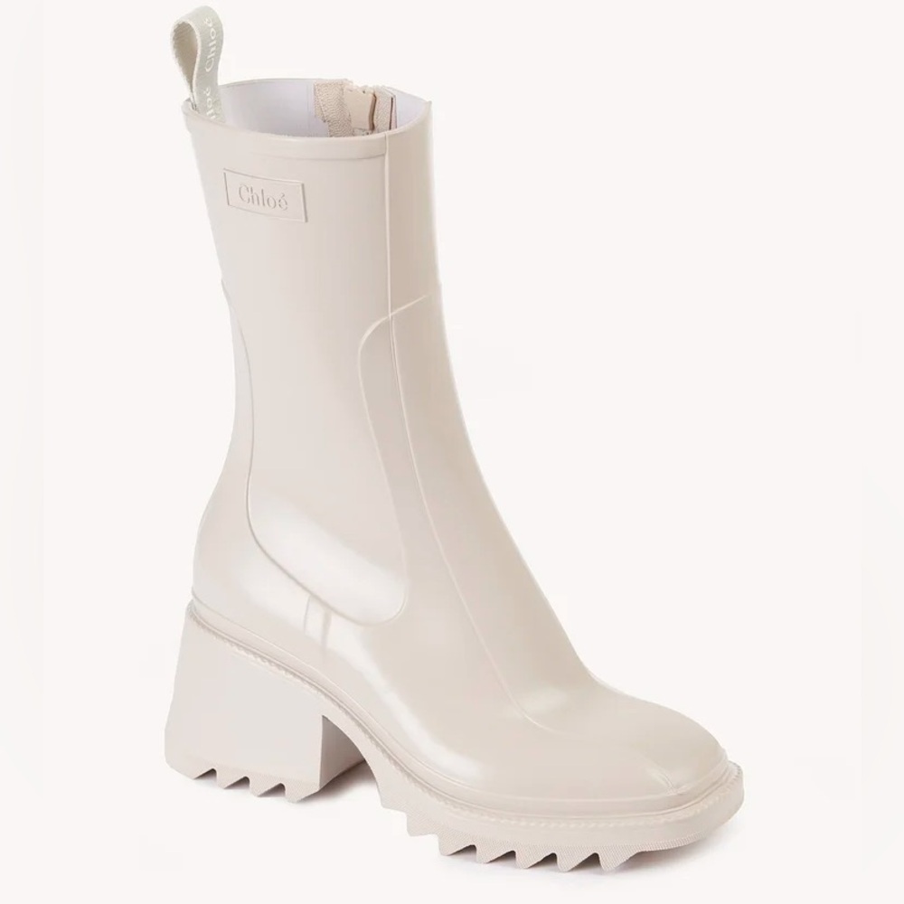 Chloe Betty Rain Boot in Nomad Beige